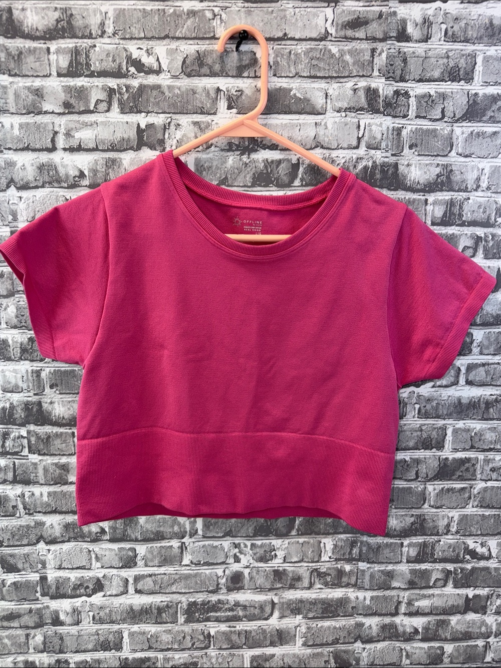 Offline by Aerie Magenta Cropped Crewneck Top